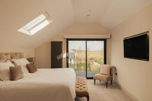 Photo 14- click for photo gallery